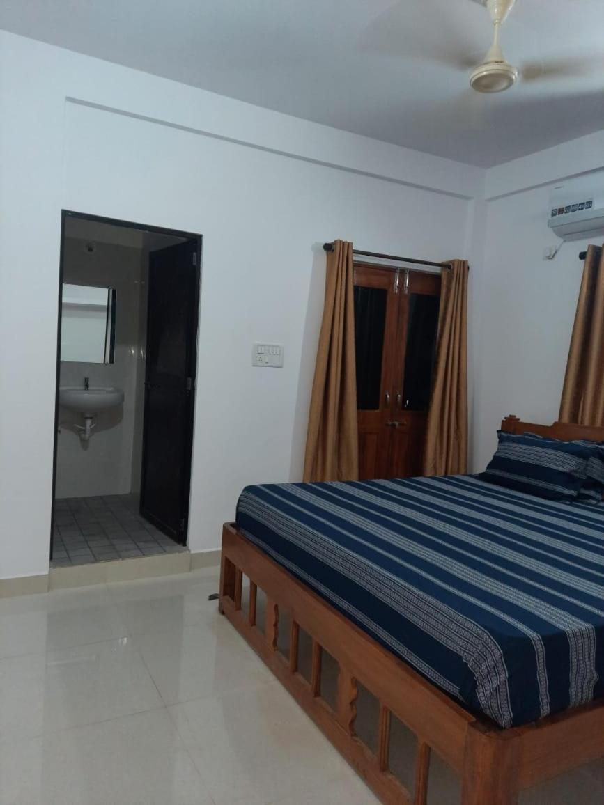 Esha Apartment Calangute Rum bild