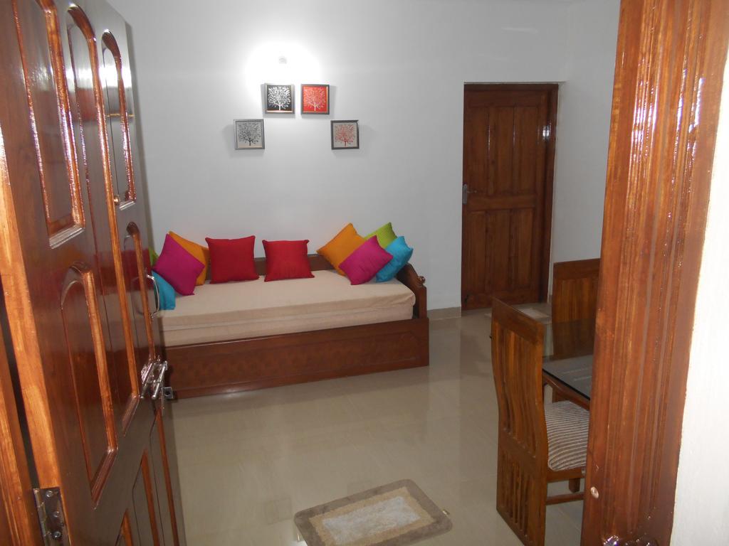 Esha Apartment Calangute Rum bild